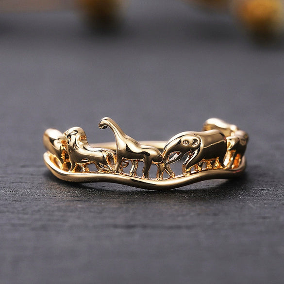 Wholesale Copper Women's Ring With Animal And Zodiac Design Inlaid With Zircon