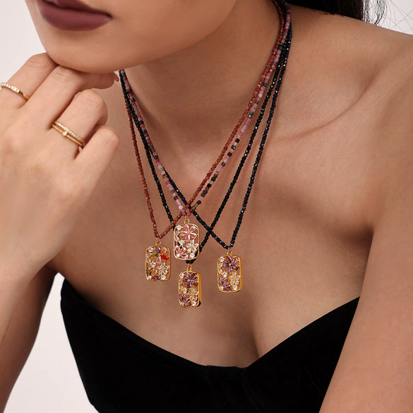 Wholesale Copper Zircon Flower Pendant Necklace With Geometric Pattern Handmade And Electroplated For Women