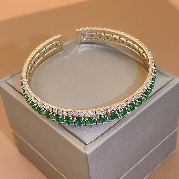 Wholesale Copper Zircon Letter Bracelet Gold Electroplated For Women Cool Style