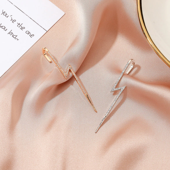 Wholesale Copper Zircon Puncture Lightning Ear Hook Personality Surrounding Auricle Style Diamond Embedded Ear Bone Clip Oblique Line Ear Studs With Electroplating
