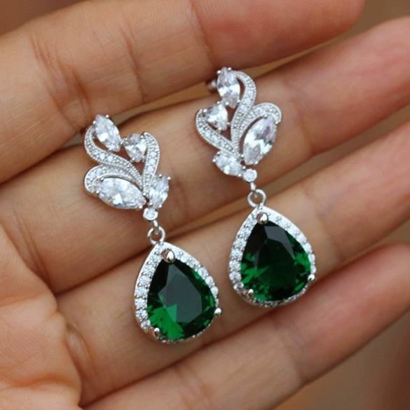 Wholesale Copper Zircon Water Drop And Pear Shaped Geometric Women's Earrings