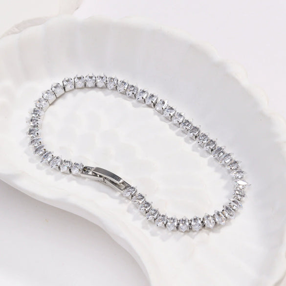 Wholesale Copper Zirconia Geometric Style Light Luxury Women's Bracelet