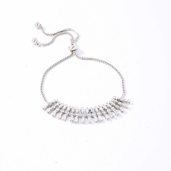 Wholesale Copper Zirconia Heart Shape And Leaves Wave Pattern Small And Fresh Style Women's Bracelet
