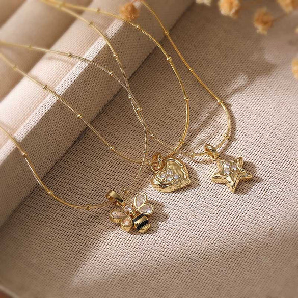 Wholesale Copper Zirconium Pleated Love Fivepointed Star Women's Necklace Bead Chain Clavicle Chain