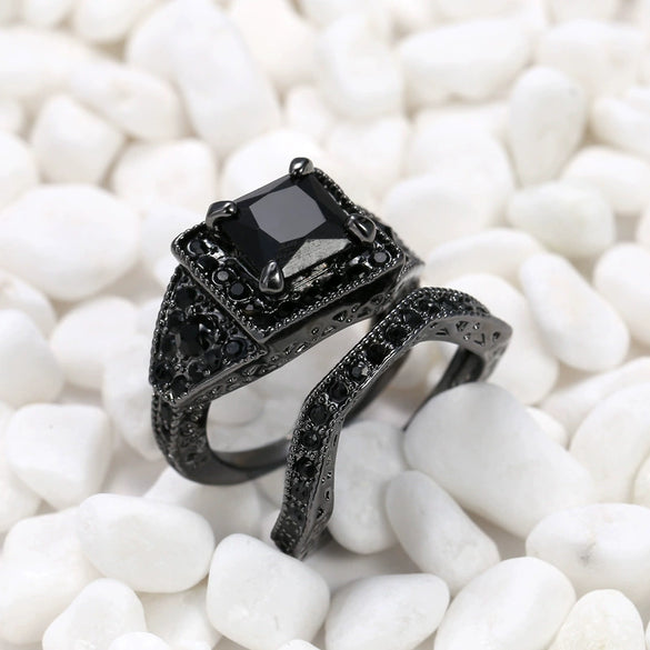 Wholesale Couple Jewelry Copper Black Zircon Fashion Geometric Style Electroplated Women's Ring
