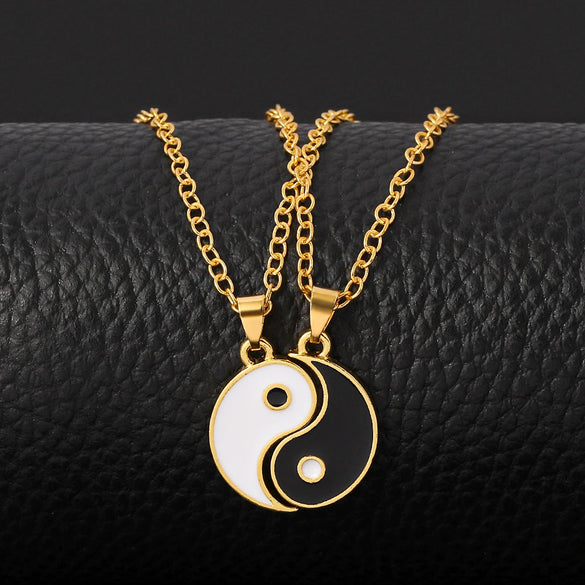 Wholesale Couple Necklace With Taiji Stitching Bagua Yin And Yang Pendant Alloy Electroplated