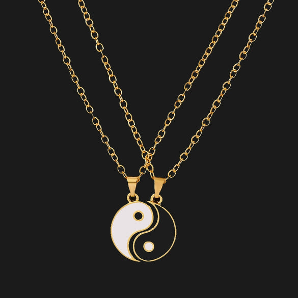Wholesale Couple Necklace With Taiji Stitching Bagua Yin And Yang Pendant Alloy Electroplated