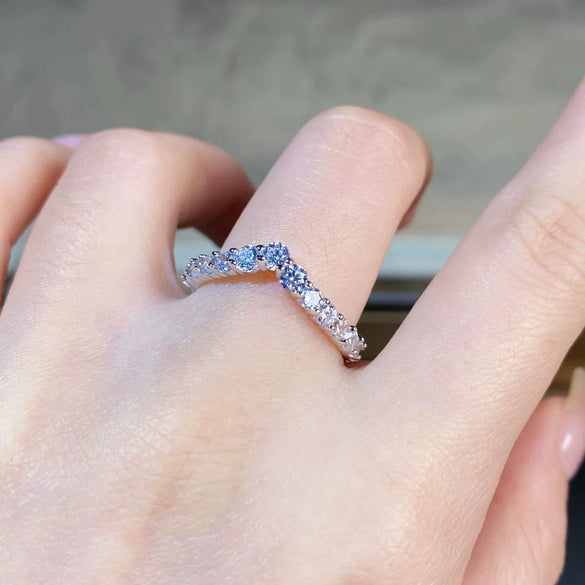 Wholesale Couple Ring Women's Ribbon Diamond Ring S925 Sterling Silver Geometric Electroplated Engagement Wedding Props