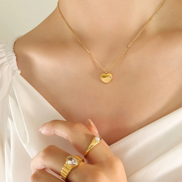 Wholesale Couple Titanium Steel 18K Gold Plated Heart Shape Ferris Wheel Pendant Clavicle Necklace For Women