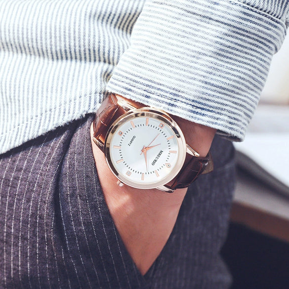 Wholesale Couple Watches With Metal Case Imitation Leather Strap And Stainless Steel Pin Buckle Round Dial