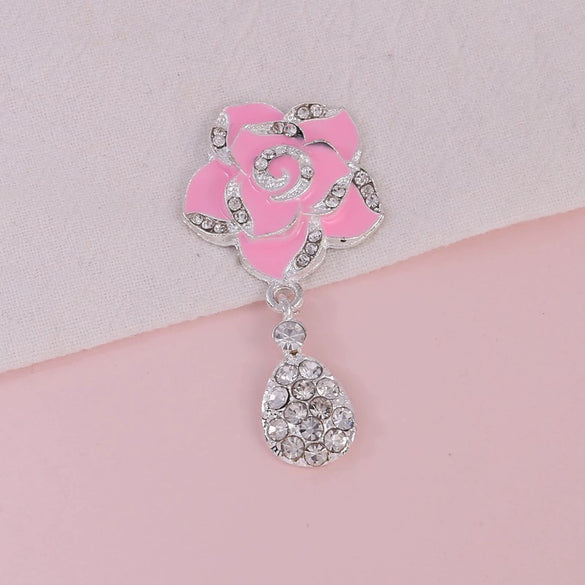 Wholesale Creative Alloy Jewelry Camellia Flower Pendant Electroplated For Female Mobile Phone Beauty Accessories