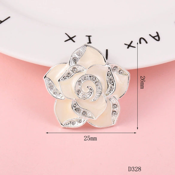 Wholesale Creative Alloy Jewelry Camellia Flower Pendant Electroplated For Female Mobile Phone Beauty Accessories