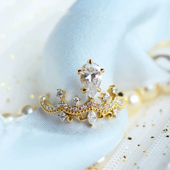 Wholesale Crown Ring Copper Zirconia Water Drop Pear Shaped Engagement Ring For Women