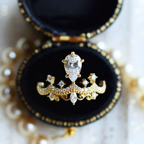 Wholesale Crown Ring Copper Zirconia Water Drop Pear Shaped Engagement Ring For Women