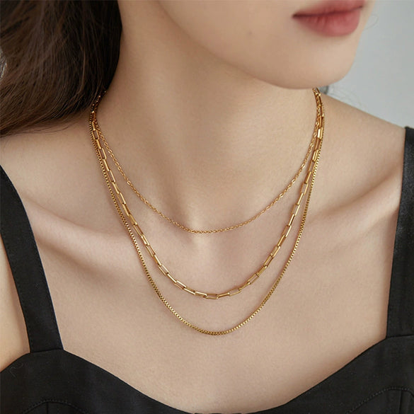 Wholesale Cuban Chain Necklace In Fashionable Style With Geometric Pattern Made Of Stainless Steel And Titanium Steel Electroplated