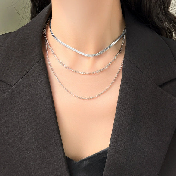 Wholesale Cuban Chain Necklace In Fashionable Style With Geometric Pattern Made Of Stainless Steel And Titanium Steel Electroplated