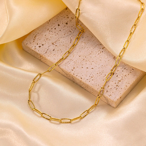 Wholesale Cuban Chain Necklace In Fashionable Style With Geometric Pattern Made Of Stainless Steel And Titanium Steel Electroplated