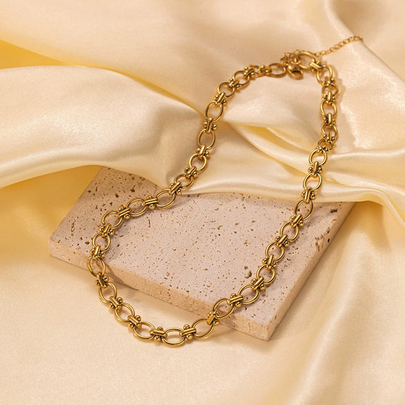 Wholesale Cuban Chain Necklace In Fashionable Style With Geometric Pattern Made Of Stainless Steel And Titanium Steel Electroplated