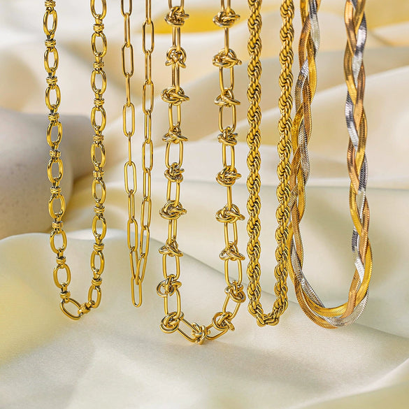 Wholesale Cuban Chain Necklace In Fashionable Style With Geometric Pattern Made Of Stainless Steel And Titanium Steel Electroplated