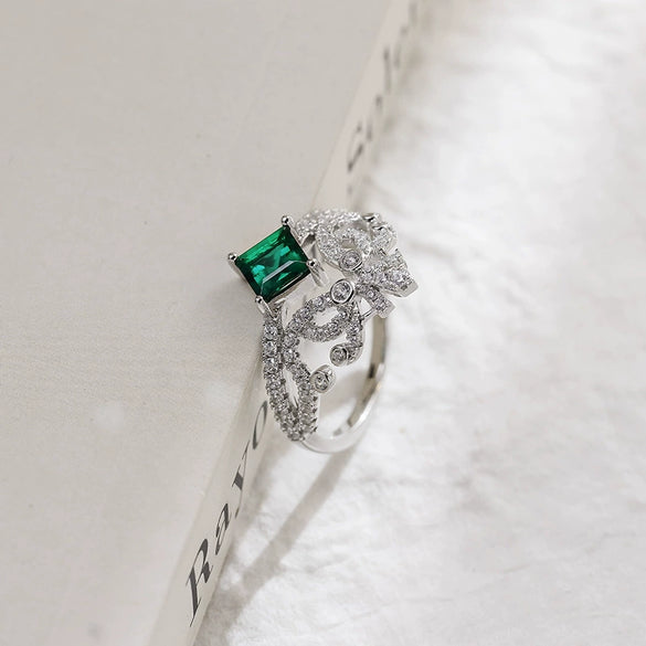 Wholesale Cultured Emerald And Diamond Set Crownshaped S925 Silver Ring For Women