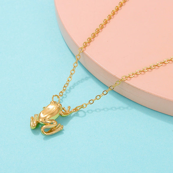 Wholesale Cute Animal Frog Pendant Necklace Copper Electroplating