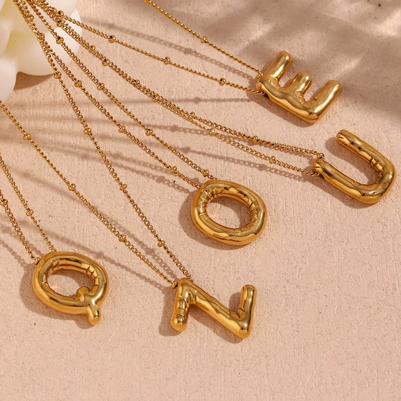 Wholesale Cute Popular Necklace For Women Stainless Steel 18K Gold Plated Letter Pendant With Electroplating