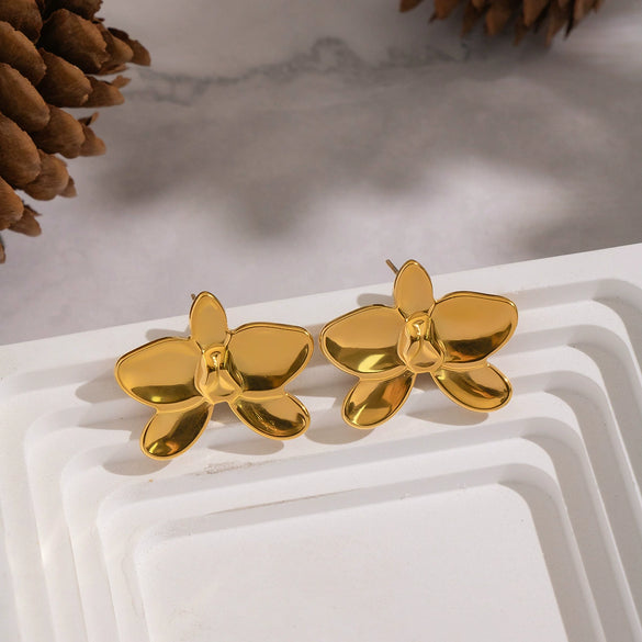 Wholesale Cute Stainless Steel Flower Butterfly Earrings With Vacuum Real Gold Plating In Pvd Furnace For Women