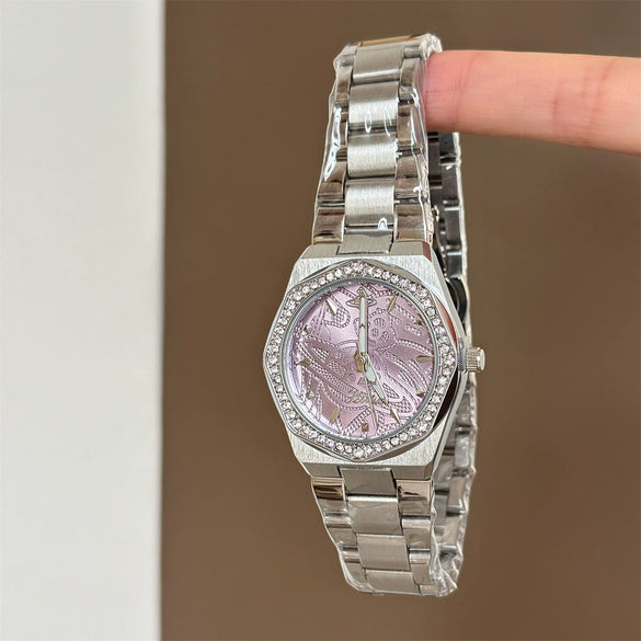 Wholesale 3D Relief Dragon Fruit Gold Steel Band Quartz Watch For Women With Alloy Case And Stainless Steel Buckle