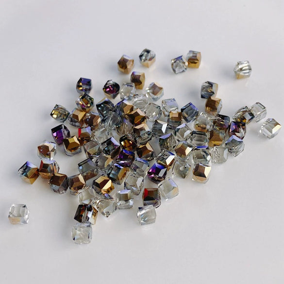 Wholesale Diy Jewelry Accessories Geometric Square Transparent Perforated Glass Crystal Beads With Glaze And Environmental Protection Treatment