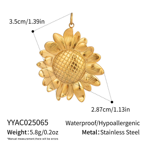 Wholesale Diy Jewelry Accessories Stainless Steel Non Fading Seaside Pendant With Small Animal Pattern For Women Electroplated With 18K Real Gold