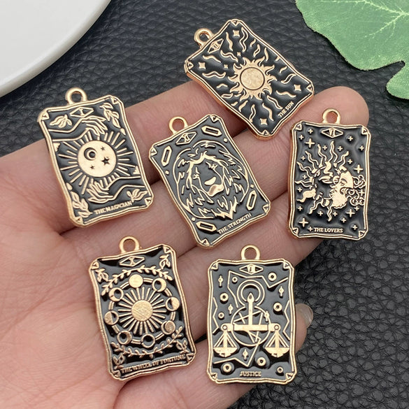 Wholesale Diy Jewelry Accessories Zinc Alloy Hanging Pendant Necklace Earrings Keychain Retro Dark Tarot Style Electroplated