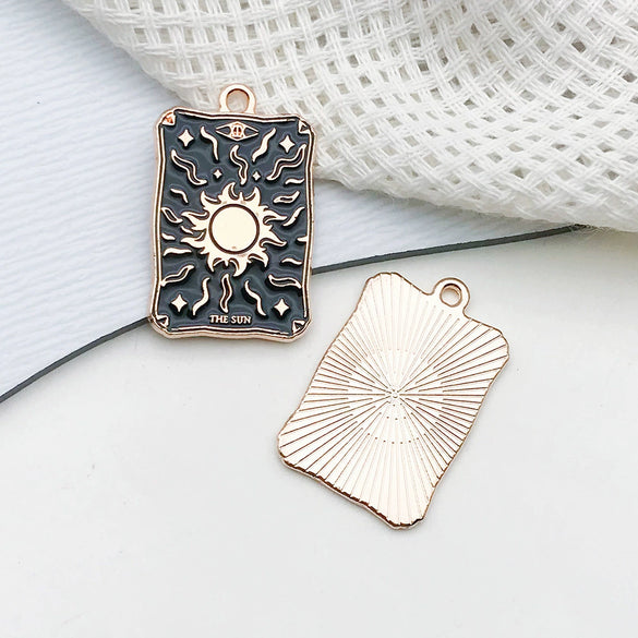 Wholesale Diy Jewelry Accessories Zinc Alloy Hanging Pendant Necklace Earrings Keychain Retro Dark Tarot Style Electroplated