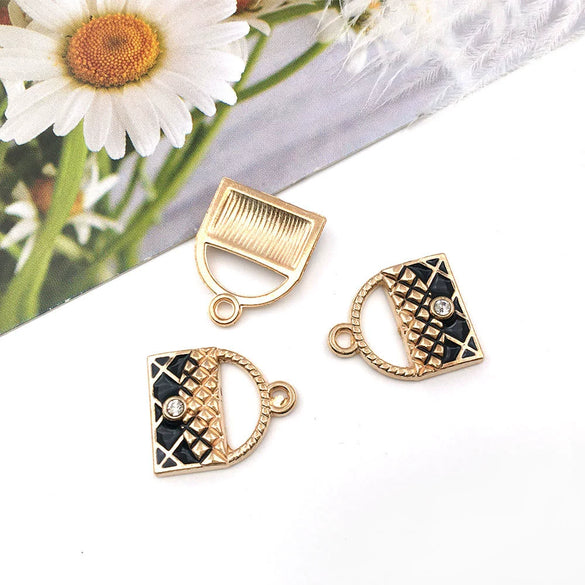 Wholesale Diy Zinc Alloy Jewelry Accessories Cartoon Style Oil Dripping Pendant Keychain For Car