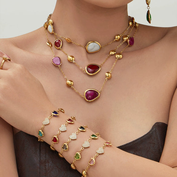 Wholesale Dopamine Jewelry Set Light Luxury Style Stainless Steel Zircon 18K Gold Plated Heart Necklace And Bracelet For Women