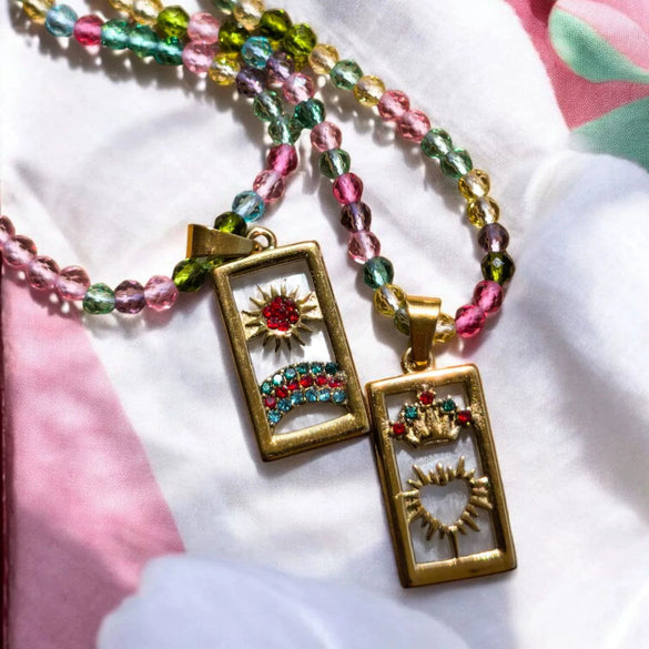Wholesale Dopamine Tarot Necklace Copper Heart Sun Moon Crown Pattern Set With Diamonds
