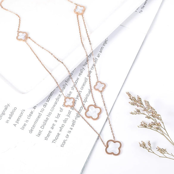 Wholesale Double Chain Titanium Steel Necklace For Women With Four Leaf Clover Pattern And Gold Inlaid Treatment