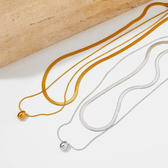 Wholesale Doublelayer Dropshaped Titanium Steel And Stainless Steel Pendant Necklace With Snake Bone Chain In Simple Style And Electroplating Treatment