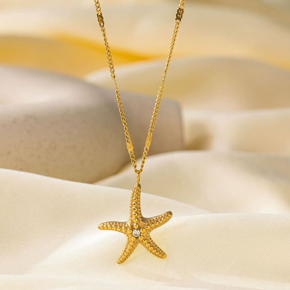 Wholesale Doublelayer Starfish Shell Clavicle Chain Necklace For Women With Animal Zodiac Patterns Made Of Titanium Steel And Electroplated