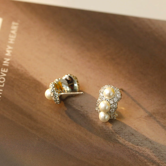 Wholesale Ear Jewelry French Retro Style Geometric Cshaped Copper Electroplating Zircon Pearl Earrings