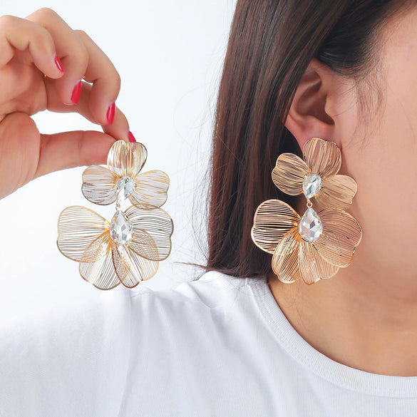 Wholesale Earrings Alloy Goldplated Floral Hollowout Rhinestone Multilayer Minimalist Style