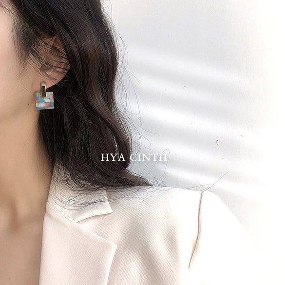 Wholesale Earrings Copper Geometric Square Shell Stitching Retro Style Electroplated