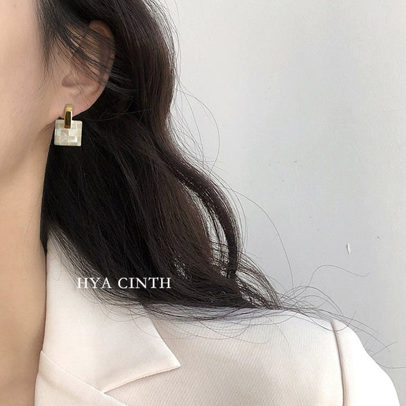Wholesale Earrings Copper Geometric Square Shell Stitching Retro Style Electroplated