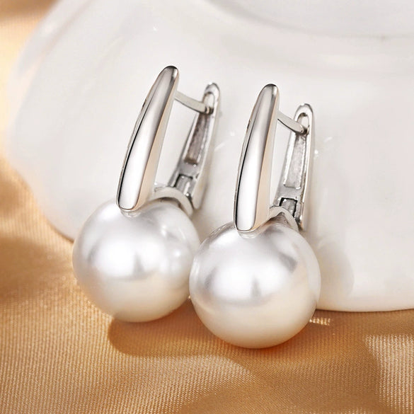 Wholesale Earrings Copper Imitation Pearl Geometric Retro Elegant Electroplated