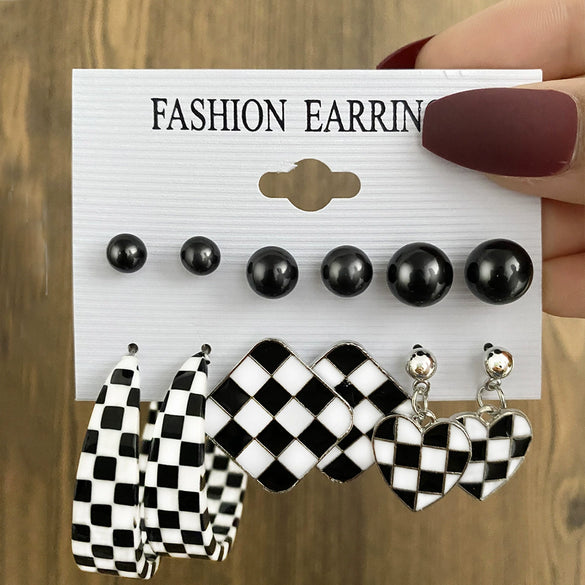 Wholesale Earrings Pearl Pendant Retro Simple Love Geometric Alphanumeric Butterfly Black And White Checkerboard Ladies Set