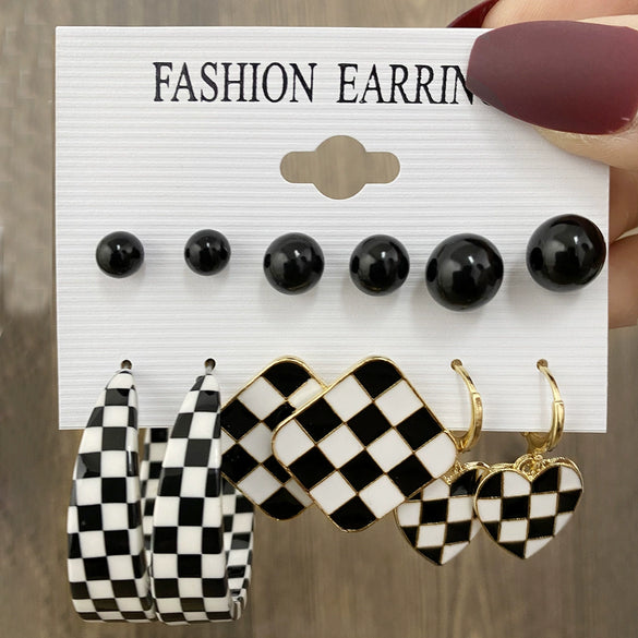 Wholesale Earrings Pearl Pendant Retro Simple Love Geometric Alphanumeric Butterfly Black And White Checkerboard Ladies Set