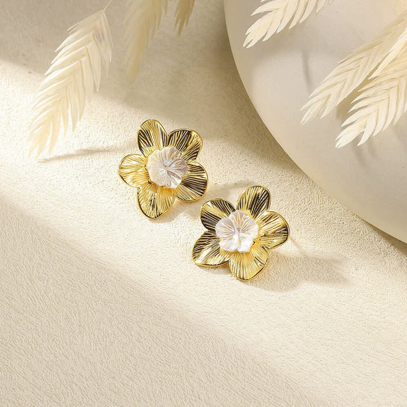 Wholesale Earrings Stainless Steel Imitation Pearl Geometric Flower Bow Leaf Shaped Electroplated