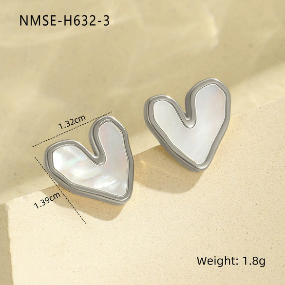 Wholesale Earrings Stainless Steel Natural White Shells Retro Loveshaped Electroplated