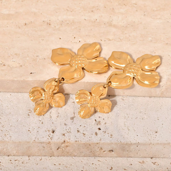 Wholesale Earrings Titanium Steel 18K Gold Plated Flower Leaves Retro High Grade Exaggerated Style