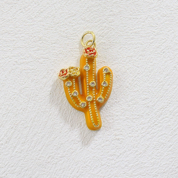 Wholesale Electroplated Copper Pendant Jewelry Accessories With Life Tree Cactus Star Moon Design