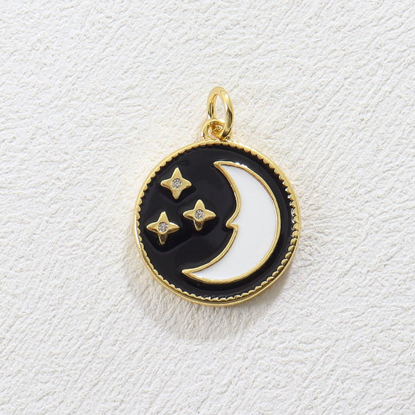 Wholesale Electroplated Copper Pendant Jewelry Accessories With Life Tree Cactus Star Moon Design